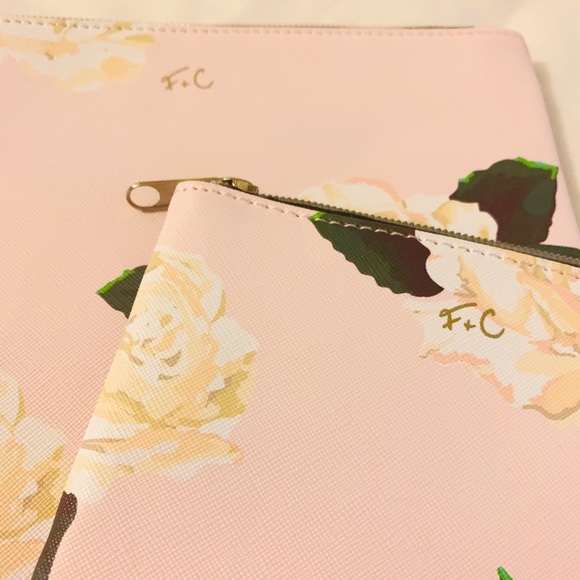 DONATED - Light Pink Floral Travel Pouches - Picture 3 of 4